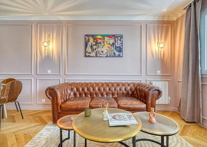Melody Suite In Paris
