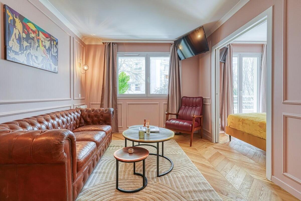 Apartment Melody In Paris Courbevoie