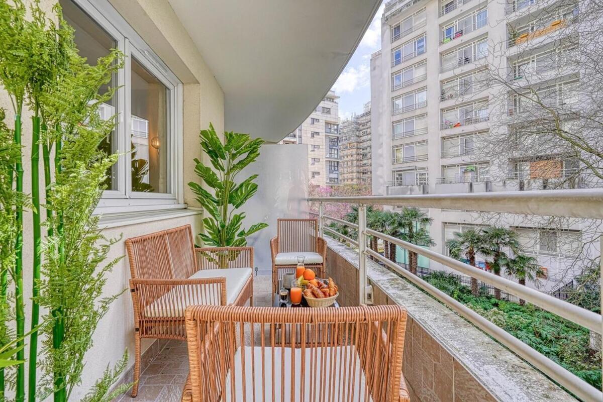 Apartment Melody In Paris Courbevoie